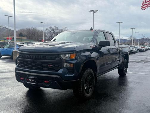 2022 Chevrolet Silverado 1500 Custom Trail Boss