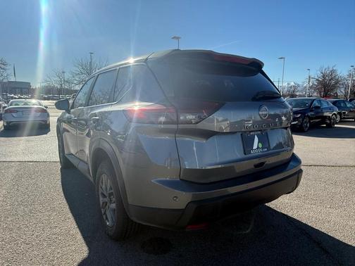 2024 Nissan Rogue S