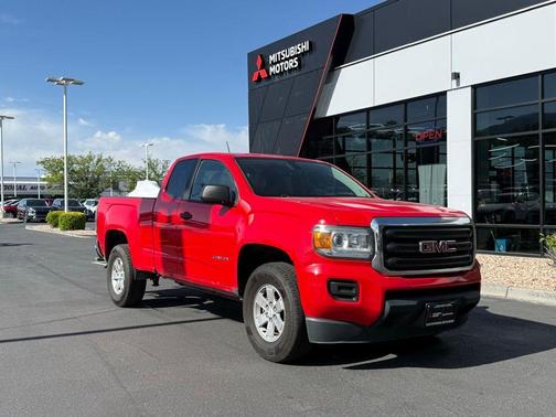 Cardinal Red 2017 GMC Canyon Base