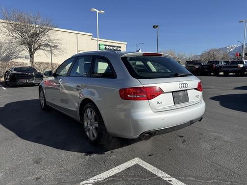 2010 Audi A4 2.0T Avant quattro Premium