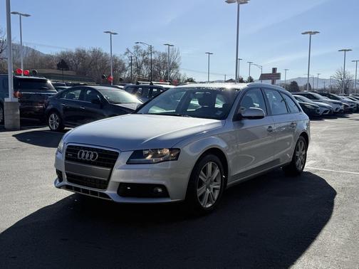 2010 Audi A4 2.0T Avant quattro Premium