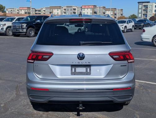 2024 Volkswagen Tiguan 2.0T SE