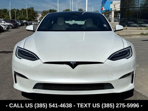 White 2022 Tesla Model S Base