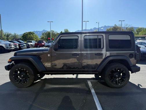 Granite Crystal Clearcoat Metallic 2019 Jeep Wrangler Unlimited Sport