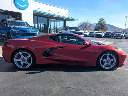 2022 Chevrolet Corvette Stingray w/2LT