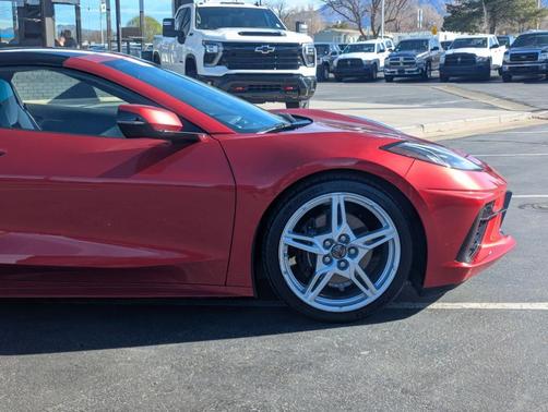 2022 Chevrolet Corvette Stingray w/2LT