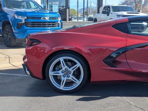 2022 Chevrolet Corvette Stingray w/2LT