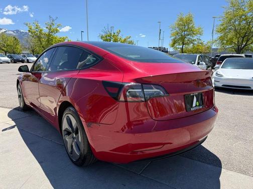 Red Multi 2018 Tesla Model 3