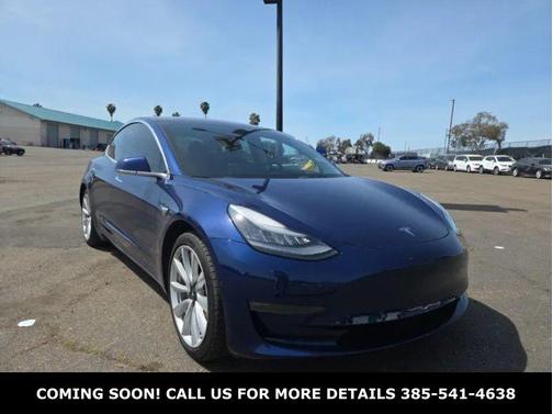 Blue 2018 Tesla Model 3 Long Range