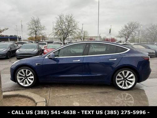 Blue 2018 Tesla Model 3 Long Range