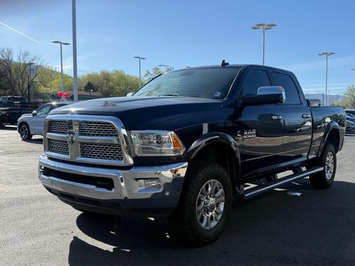 True Blue Pearlcoat 2018 RAM 2500 Laramie
