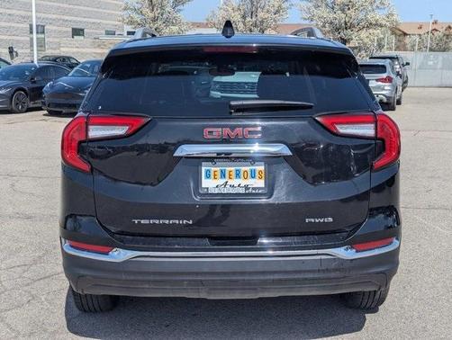 2023 GMC Terrain SLT
