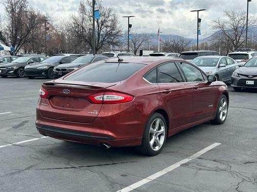 2014 Ford Fusion Hybrid SE