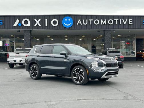 2025 Mitsubishi Outlander PHEV 