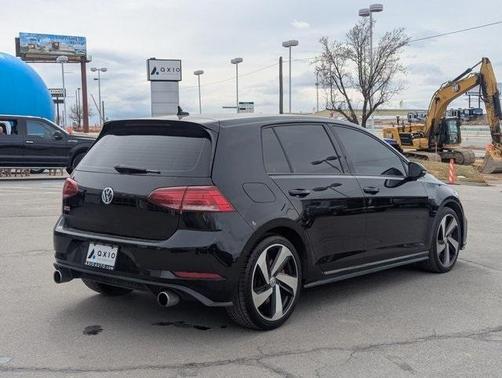 2019 Volkswagen Golf GTI 2.0T Autobahn