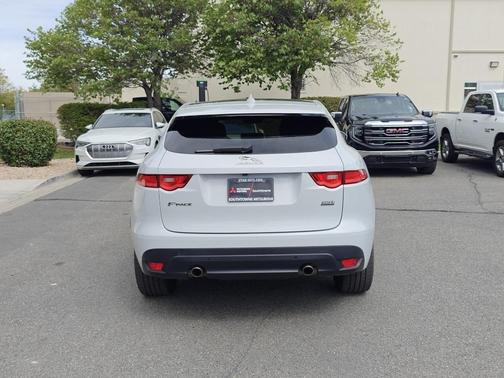 2019 Jaguar F-PACE 25t R-Sport