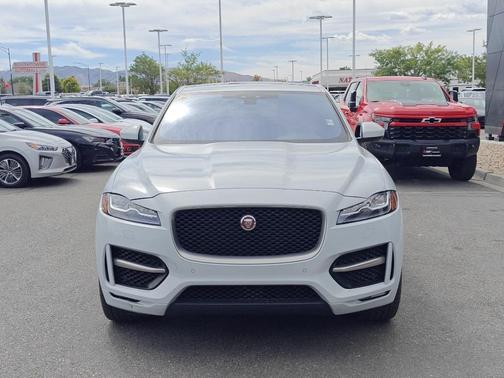 2019 Jaguar F-PACE 25t R-Sport