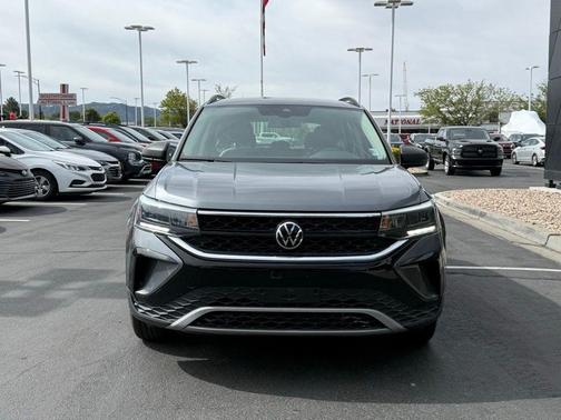 Platinum Gray Metallic 2022 Volkswagen Taos 1.5T S