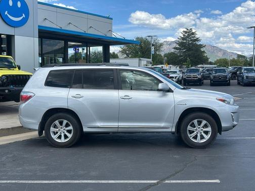 Classic Silver Metallic 2012 Toyota Highlander Hybrid Base