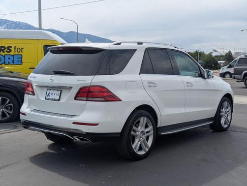 White 2017 Mercedes-Benz GLE 350 Base 4MATIC