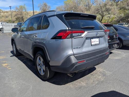 Silver Sky Metallic 2021 Toyota RAV4 XLE