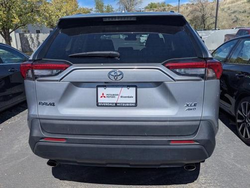 Silver Sky Metallic 2021 Toyota RAV4 XLE