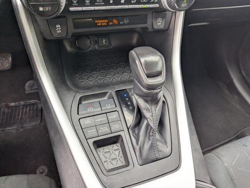 Silver Sky Metallic 2021 Toyota RAV4 XLE