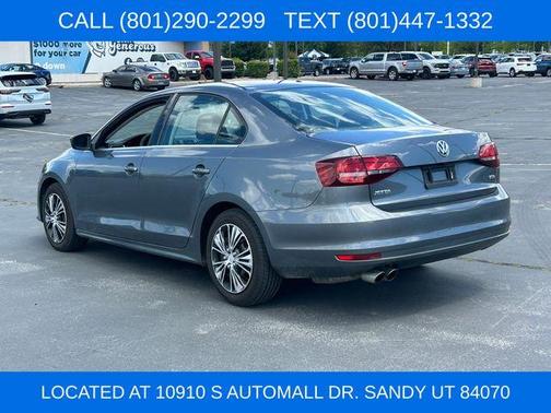 Platinum Gray Metallic 2017 Volkswagen Jetta 1.4T S