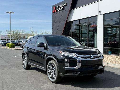 Black 2026 Mitsubishi Outlander Sport 2.0 ES