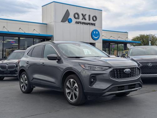 Gray 2025 Ford Escape Platinum