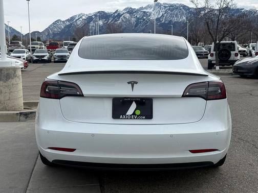 2019 Tesla Model 3 Performance