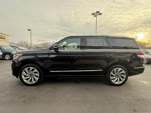 2024 Lincoln Navigator Reserve