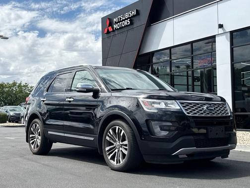Shadow Black 2017 Ford Explorer Platinum