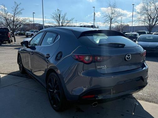 2023 Mazda Mazda3 2.5 S Carbon Edition