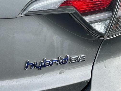 2017 Hyundai SONATA Hybrid SE
