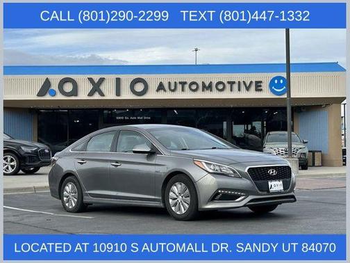 Metropolis Gray 2017 Hyundai SONATA Hybrid SE