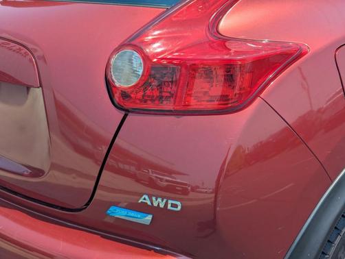 Cayenne Red 2013 Nissan Juke S