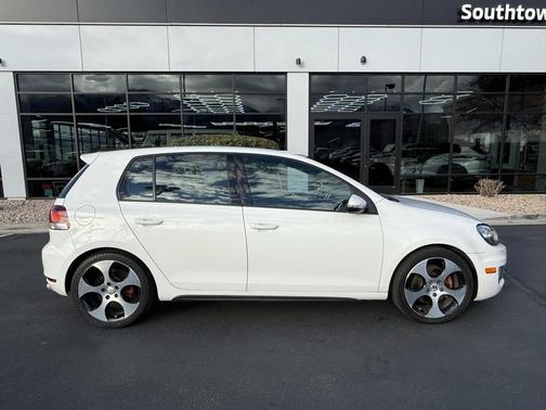 2011 Volkswagen GTI 2-Door