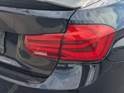 2016 BMW 328 i