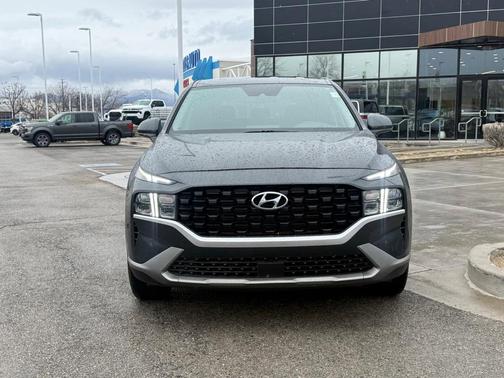 2022 Hyundai SANTA FE SE