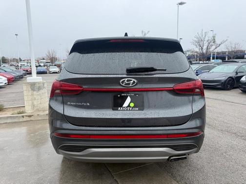2022 Hyundai SANTA FE SE