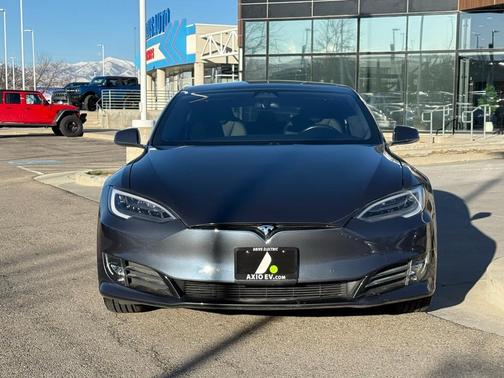2021 Tesla Model S Performance