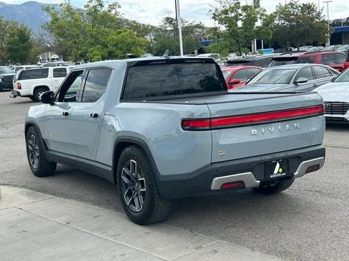 2022 Rivian R1T Adventure Package