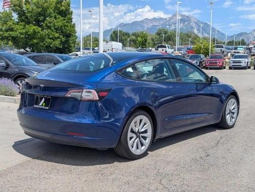 2022 Tesla Model 3 Base