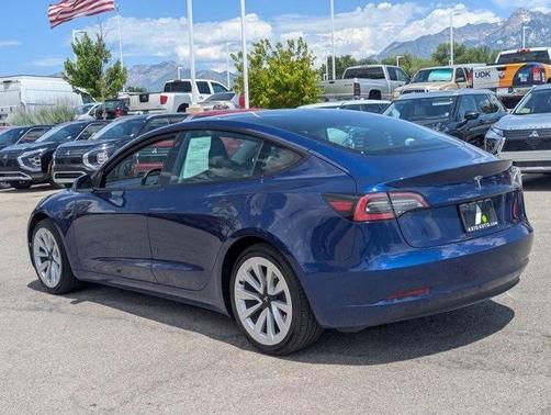 2022 Tesla Model 3 Base