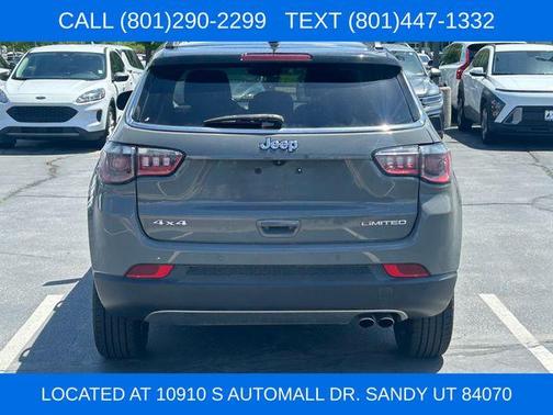 Sting Gray Clearcoat 2022 Jeep Compass Limited