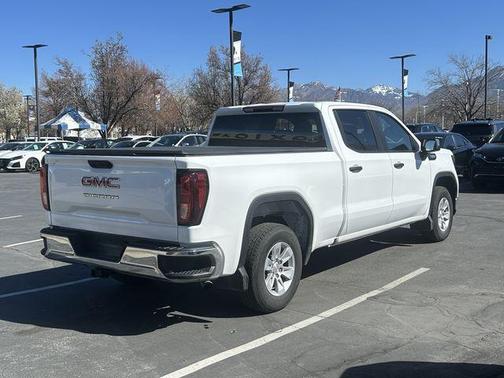 2024 GMC Sierra 1500 Pro