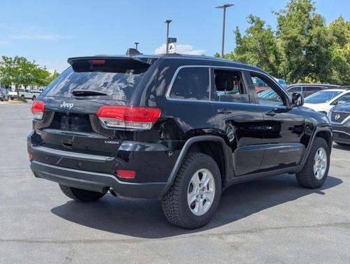 2017 Jeep Grand Cherokee Laredo