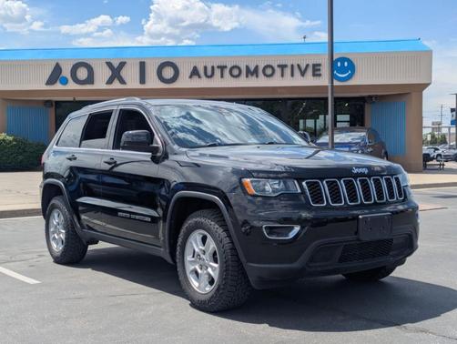 2017 Jeep Grand Cherokee Laredo