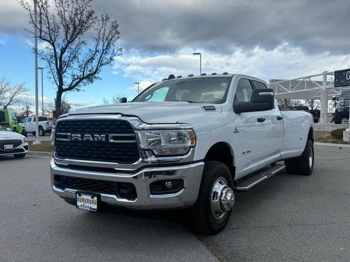 2024 RAM 3500 Big Horn